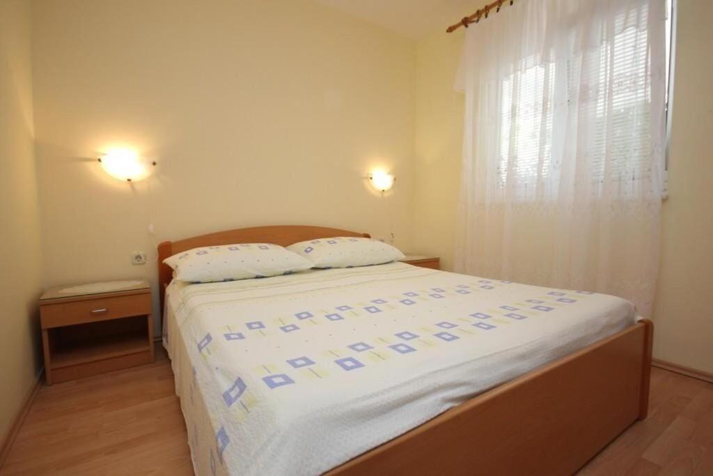 Apartments Zoki - Great Location Close To The Sea Vis Bagian luar foto